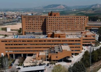El incendio en el garaje de una vivienda de Torrejón del Rey deja un afectado por inhalación de humo