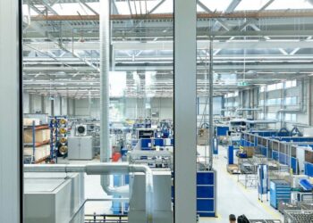 Castilla-La Mancha acelera su revolución industrial: Del campo a la fábrica inteligente europea
