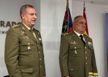 El Ejército mira a los estudiantes de Químicas de la UCLM para captar talento universitario ante emergencias químicas