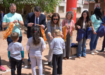 Valverde reafirma el compromiso de la Diputación de Ciudad Real con los pueblos de la comarca de Montiel  y la lucha contra la despoblación durante la celebración de las II Jornadas de Convivencia Escolar “Compartiendo Caminos”