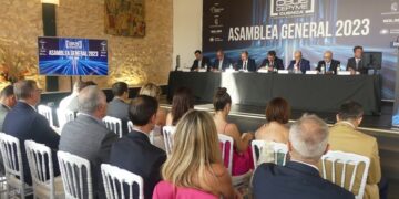 CEOE CEPYME avisa de que la alta fiscalidad puede tener un efecto adverso para las pensiones