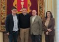 Dolz recibe a los directores saliente y entrante del Centro Penitenciario, Jesús Javier Mora y Jesús Martín.