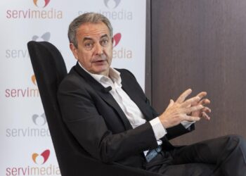 Calama levanta el secreto del ‘caso Plus Ultra’ y cita a Zapatero como líder de una estructura de tráfico de influencias
