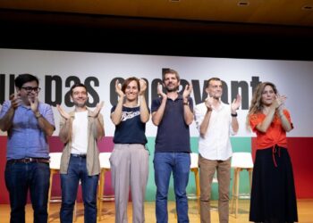 Sumar teme y a la vez espera rentabilizar la desmovilización por la corrupción del PSOE