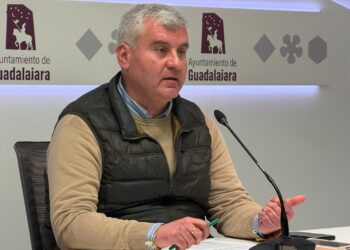 El PP exige al Gobierno la paralización del cierre de la oficina de Correos de Eduardo Guitián