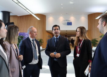 El Gobierno de Castilla-La Mancha refuerza sus becas de formación en Asuntos Europeos para jóvenes