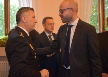 Valera participa en la toma de posesión del nuevo Comisario Jefe Provincial de la Policía Nacional y le traslada la plena colaboración institucional de la Diputación