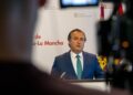 Moreno lleva a las Cortes la ‘prioridad nacional’ en ayudas y vivienda y pide cuentas a Page por el colapso sanitario   