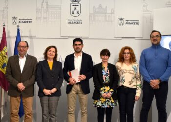 El PSOE denuncia que el alcalde sólo ejecutó el 1,7% de su plan de inversiones en 2025, “paralizando la ciudad”