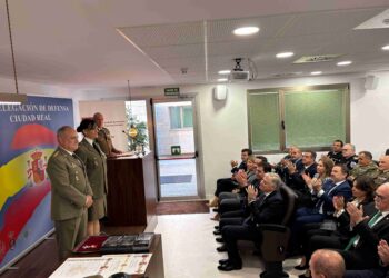 Miguel Hervás recibe el reconocimiento de la Subdelegación de Defensa por su apoyo constante a las Fuerzas Armadas en Ciudad Real