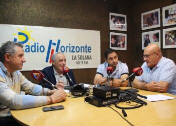 La tradicional puja de San Isidro en Radio Horizonte recauda 3.200 euros