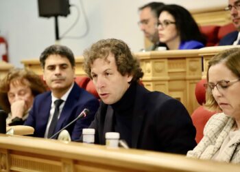 Rubén Lozano recuerda a la oposición que el Gobierno del PP cierra vertidos mientras el PSOE pagaba multas