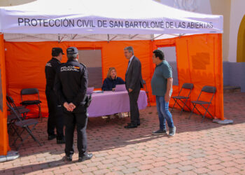 Sabrido valora positivamente el programa ‘La Administración Cerca De Ti’ y los vehículos VIDOC en San Bartolomé de las Abiertas