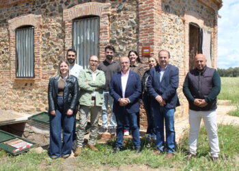 El Gobierno regional impulsa la recuperación del campo de aviación de Saceruela como un espacio de memoria democrática y divulgación histórica