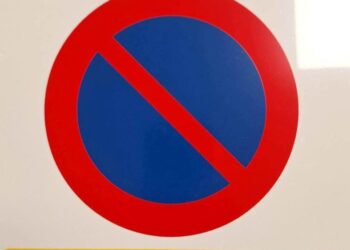 El Ayuntamiento activa el servicio de grúa permanente para retirada de vehículos