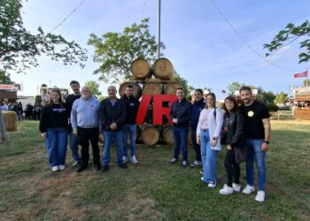 Ruiz Santos destaca el importante respaldo de la Junta de Comunidades al festival Viñarock, este año, como patrocinador principal