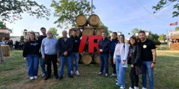 Ruiz Santos destaca el importante respaldo de la Junta de Comunidades al festival Viñarock, este año, como patrocinador principal
