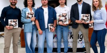 El vicepresidente de la Diputación de Albacete acompaña en Higueruela la presentación del recetario ‘Trampantojería manchega, o qué?’