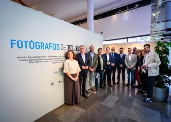 Albacete ya admira, de la mano de la Diputación, las imágenes que han contado el último medio siglo de historia a través de ‘Fotógrafos de El País’