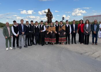 San Isidro llena la provincia de orgullo rural y de la fuerza del sector agrario