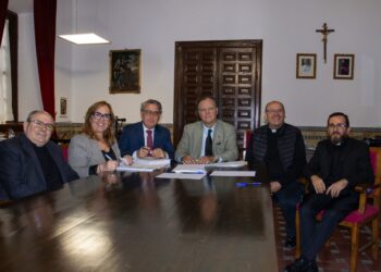 El Gobierno regional y la Archidiócesis de Toledo renuevan el contrato de depósito de patrimonio en el Museo de Santa Cruz