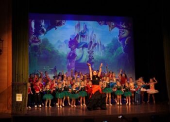 28/05/2026
					Cultura
					
					La Escuela Municipal de Música y Danza «Maestro Gómez de Agüero» celebra su festival fin de curso
					LA ESCUELA MUNICIPAL DE MÚSICA Y DANZA “MAESTRO GÓMEZ DE AGÜERO” CELEBRA SU FESTIVAL FIN DE CURSO   Torrijos, 28 de mayo de 2026.- El  …