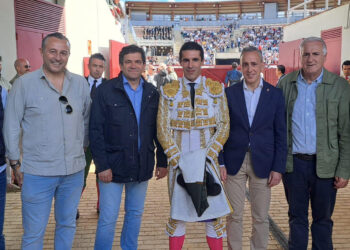 Valverde felicita al alcalde de Puertollano por recuperar las corridas de toros en la feria de la ciudad