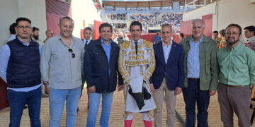 Valverde felicita al alcalde de Puertollano por recuperar las corridas de toros en la feria de la ciudad