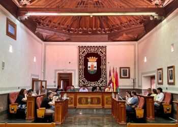 28/05/2026
					Ayuntamiento
					
					El presupuesto del Ayuntamiento para 2026 supera los 13 millones de euros
					EL PRESUPUESTO DEL AYUNTAMIENTO PARA 2026 SUPERA LOS 13 MILLONES DE EUROS   El Pleno ordinario celebrado el pasado jueves, 21 de mayo, abordó la  …