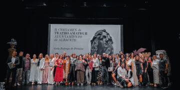 Elena Serrallé destaca el III Certamen de Teatro Amateur como “un impulso al talento escénico local y a una cultura participativa, cercana y abierta a todos”