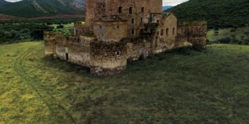 El castillo de Guadalerzas, en Los Yébenes, protagoniza la propuesta de mayo del programa “12 meses, 12 castillos, 12 experiencias”