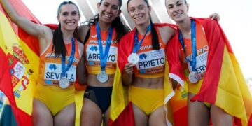 Paula Sevilla sigue ‘volando’ con España: nueva plata en el mundial de relevos