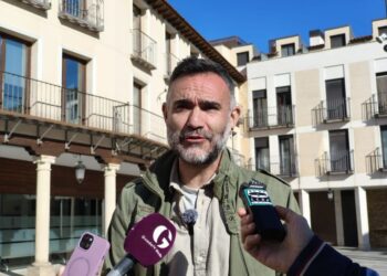 El PSOE reclama a Guarinos que “rectifique, pida las ayudas para climatizar los colegios en el nuevo plazo que da la Junta y no dé la espalda al alumnado”