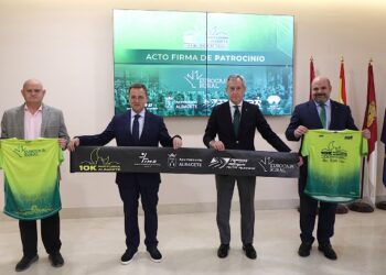 Eurocaja Rural consolida su compromiso con la ’10K Nocturna Albacete’ patrocinando las ediciones 2026 y 2027