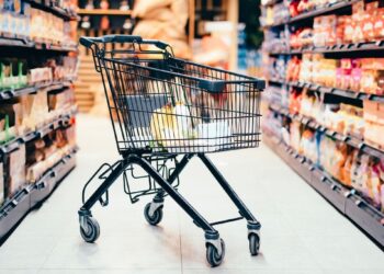 “Debemos reforzar el papel de la negociación colectiva y subir salarios para preservar el poder adquisitivo de los trabajadores y trabajadoras”