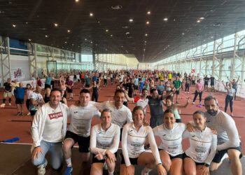 Puertollano celebra el XIII Aniversario del Abono Deporte con una multitudinaria Máster Class solidaria de «Full Body con Barra»