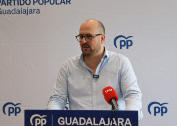 Castillo denuncia el «aislamiento» de la provincia por los retrasos en las obras de la Autopista Ferroviaria