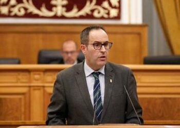 Martín-Buro, tras conocerse contactos entre Junta y Gobierno por las autovías que necesita Cuenca: “ya está bien de reírse de los conquenses y rescatar promesas cuando se acercan elecciones”