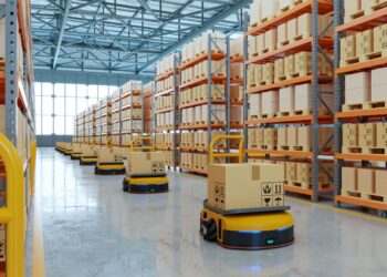 Falsos despidos disciplinarios, bajada de salarios, degradación profesional… Así está realizando DHL la reubicación de la plantilla del centro logístico de L’Oreal