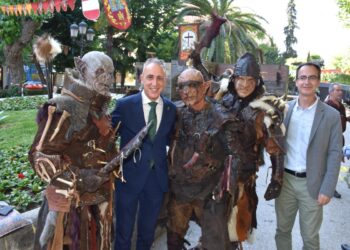 El Paseo se adentra al medievo con un mercado artesano, pasacalles, juegos y gastronomía
