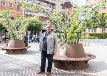 Guadalajara instala “corolas bioclimáticas” para crear refugios de sombra inteligentes