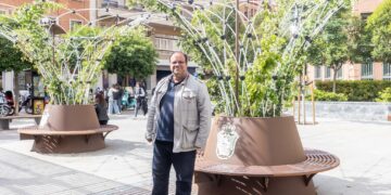 Guadalajara instala “corolas bioclimáticas” para crear refugios de sombra inteligentes