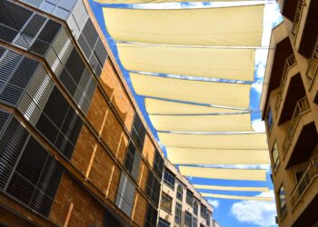 Licitada la instalación de toldos en plaza Villarreal y calles Aduana y Teniente Giraldo