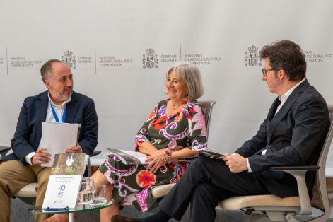 Hoy, en la presentación de un libro conmemorativo sobre la PAC Hoy, en la presentación de un libro conmemorativo sobre la PAC