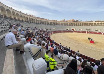 Alberto Reina destaca que “las fiestas de San Juan también contribuyen a la tradición taurina y a la afición a los toros en Albacete”