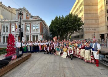 El Ayuntamiento agradece en el Festival Nacional de Folklore de San Juan la gran labor del Grupo Danzas Magisterio