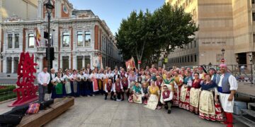 El Ayuntamiento agradece en el Festival Nacional de Folklore de San Juan la gran labor del Grupo Danzas Magisterio