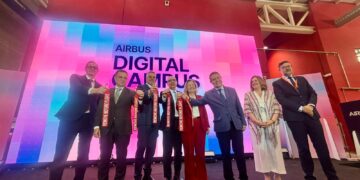 Manuel Serrano subraya el impacto positivo del Campus Digital de Airbus en Albacete ya que generará 300 empleos de calidad y reforzará su liderazgo aeronáutico, tecnológico y de defensa