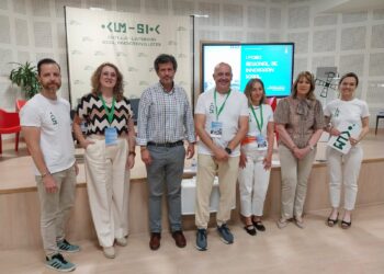 Llanos Navarro apuesta por seguir sumando esfuerzos para avanzar juntos hacia una sociedad más justa, inclusiva y con mayores oportunidades para todos, sin dejar a nadie atrás
