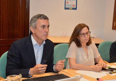Hoy, en una reunión con el sector Hoy, en una reunión con el sector